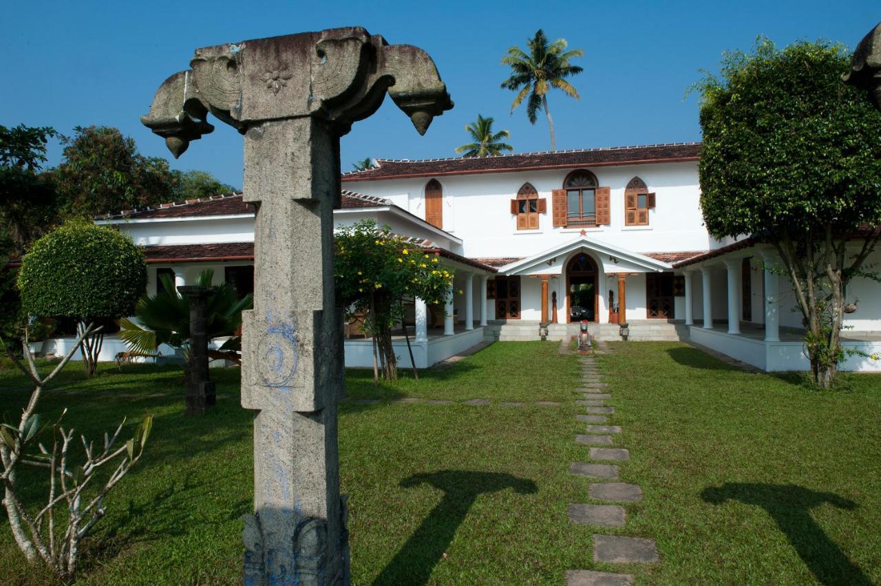 Hotel Purity At Lake Vembanad Mararikulam Esterno foto